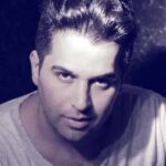 دانلود آهنگ همین که عکس تنهایی کنار دریا میگیرم حمید عسکری