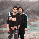 دانلود آهنگ دستاشو بگیر بی معرفت دلم میسوزه واست سعید کیان (امو بند)