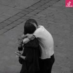 دانلود آهنگ هلن این آرزومه که بارون بیاد و تو هم شونه ام بشی توی پیاده رو