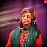 دانلود آهنگ سیما بینا شرط با ساغر / عهد و پیمان فلک را نیست چندان اعتبار