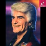 دانلود آهنگ ویگن مرغی بر شاخه تک / وقتی که شب سر آمد آفتاب از کوه بر آمد