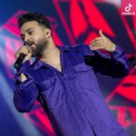 دانلود آهنگ بابک جهانبخش چی شده (اجرای زنده)