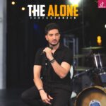 دانلود آهنگ فرزاد فرزین تنها / عشق یه خداحافظ سادست یه غروب پیادس دانلود آهنگ فرزاد فرزین تنها / عشق یه خداحافظ سادست یه غروب پیادس