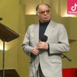 دانلود آهنگ محمد نوری در سفر گمشدگان / هنوز در سفر گم شدن دیاری هست برای گوشه گرفتن کنار یاری هست
