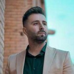 دانلود آهنگ ندیم تقصیر تو چی بود آخه من زیادی عاشقم این عاشقی منطق نداشت آخرم مثل یه شمع