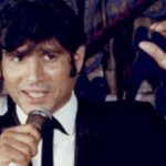 دانلود آهنگ آغاسی هنوز دیر نشده / حالا هم اگر بیایی دیر نشده مرد آرزوی تو پیر نشده