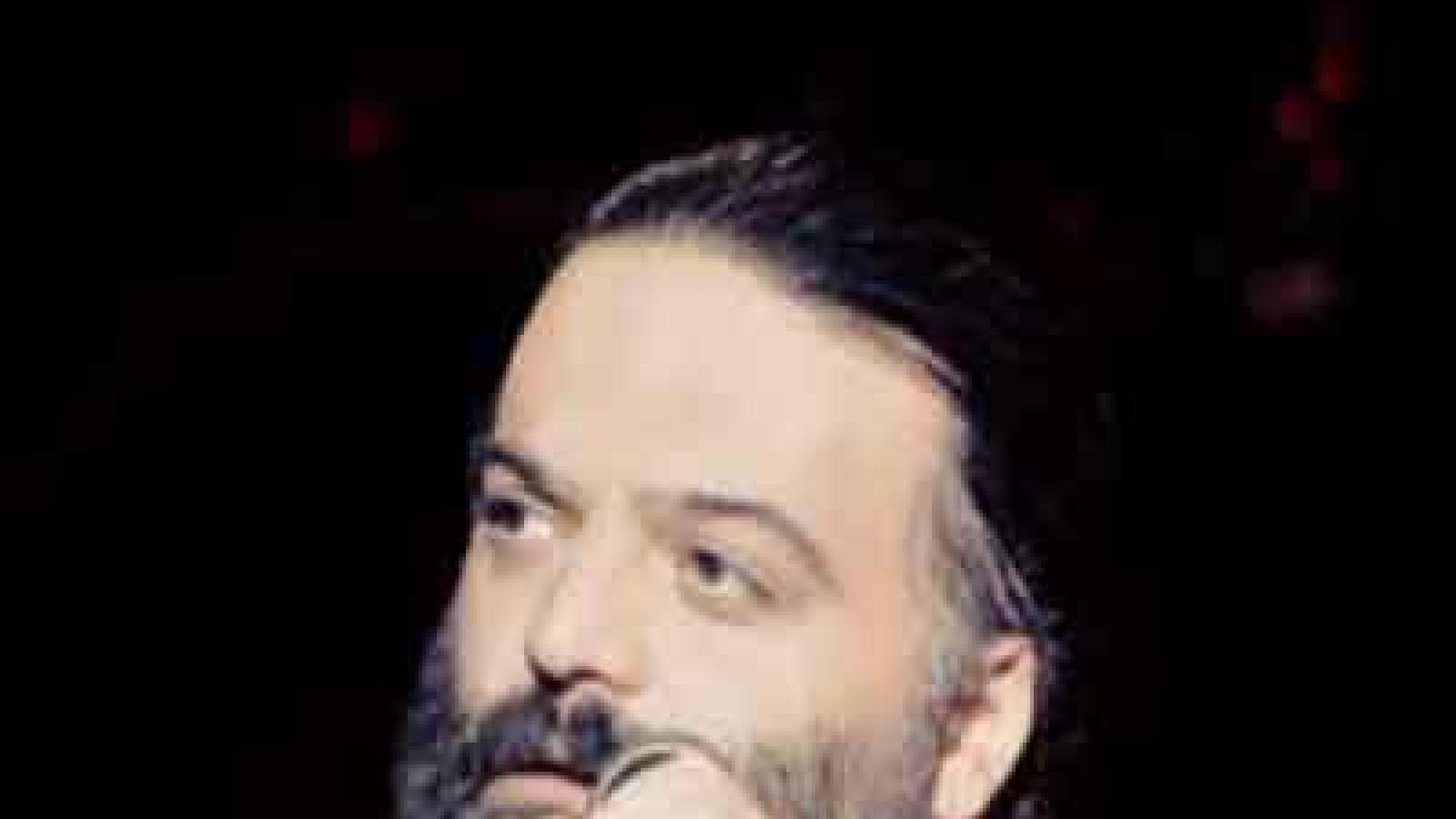 دانلود آهنگ علیرضا عصار چشم خورشید {چندین هزار چشمه خورشید در دلم میجوشد از یقین}