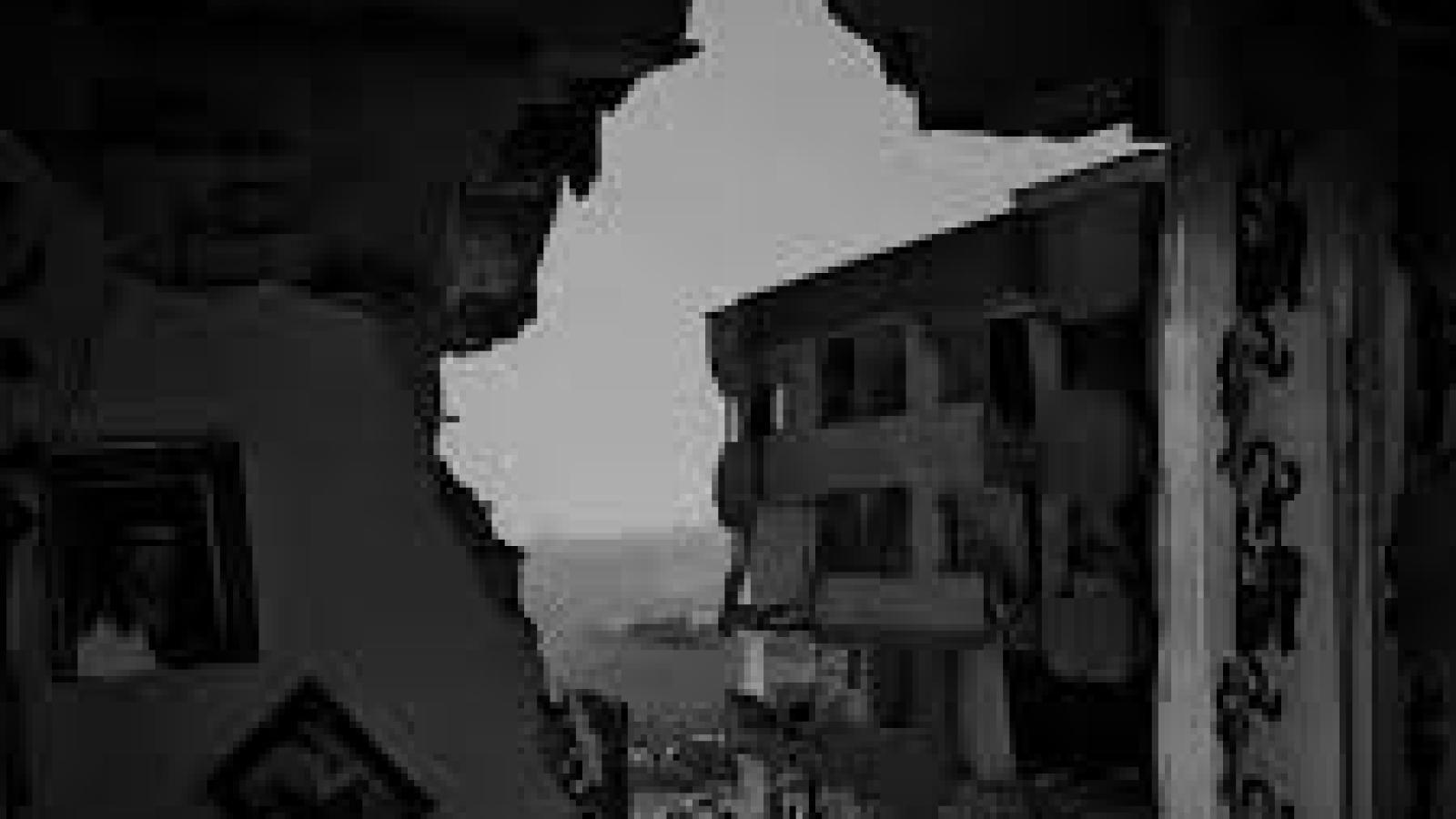 دانلود آهنگ امیر تتلو از پنجره ببین بیرونو که چجوری ا مقصدم از پنجره ببین بیرون و همه رویاها یخ زدن بیا از تو چشام ببین تومو