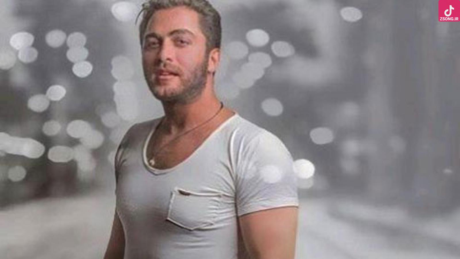 دانلود آهنگ جدید آرش فیریکی / منم یه آدمی که دیگه نمیسازه با هیشکی ...