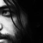 دانلود آهنگ بنیامین بهادری محدودیت / تو ذهنت ساختی یه دشمن از من برات آسونه دل دل کندن از من