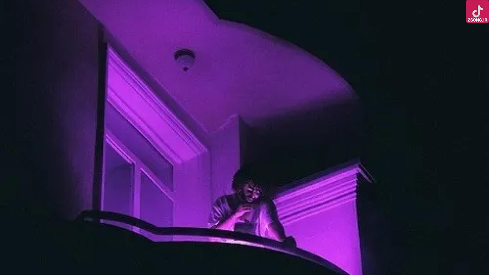 دانلود آهنگ چرسی باربیا {هر هفته باربیا رو لوکن تورام تا ویلا میدونن تا میام میکس میشن همه مالیا}