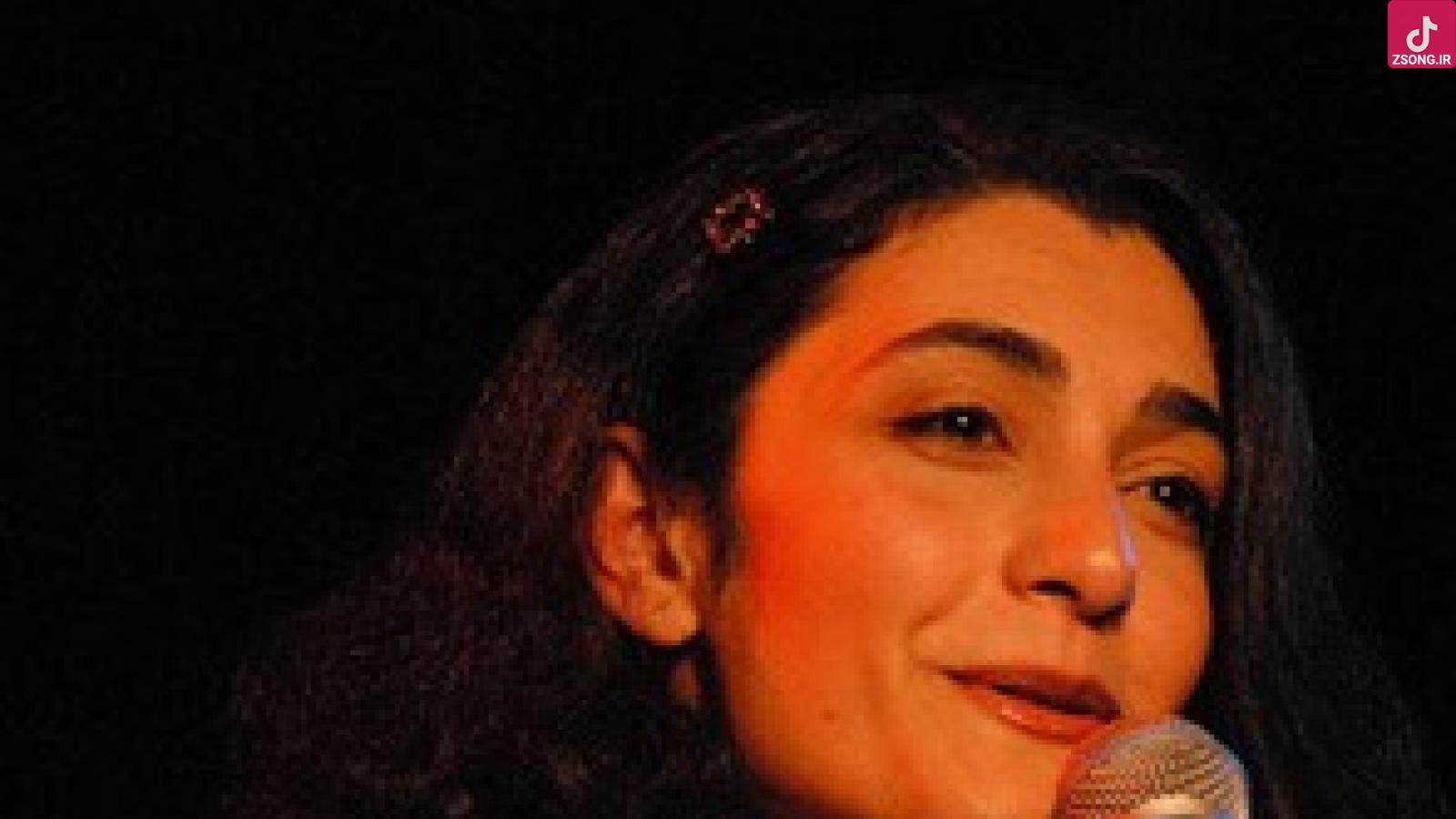 دانلود آهنگ دریا دادور تاب بنفشه میدهد طره مشک سای تو پرده غنچه میدرد خنده دلگشای تو