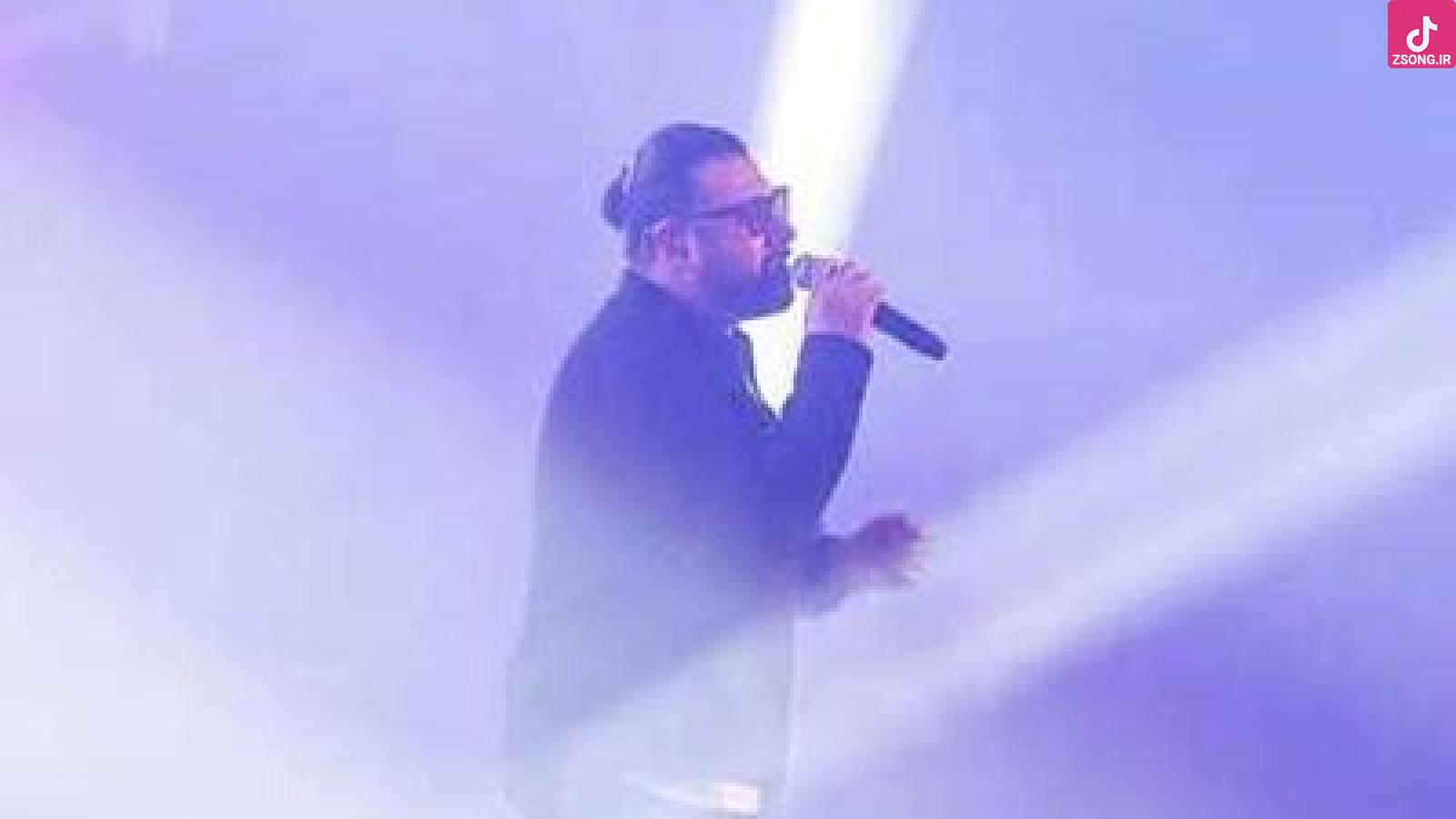 دانلود آهنگ احسان خواجه امیری خوشبختی / من از این که تو خوشبختی نه آرومم ...