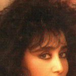 دانلود آهنگ حمیرا عالم عشق / تو قلبم تو رو دارم اگه خونه به دوشم