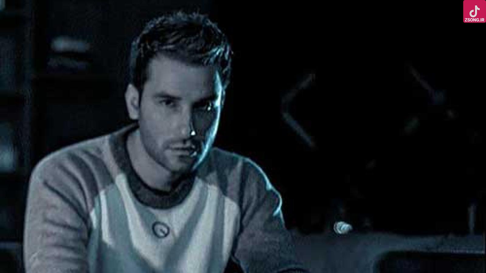 دانلود آهنگ مهدی احمدوند ماشین زمان / شب با یه نور شمع بوی عود و ساز من ...