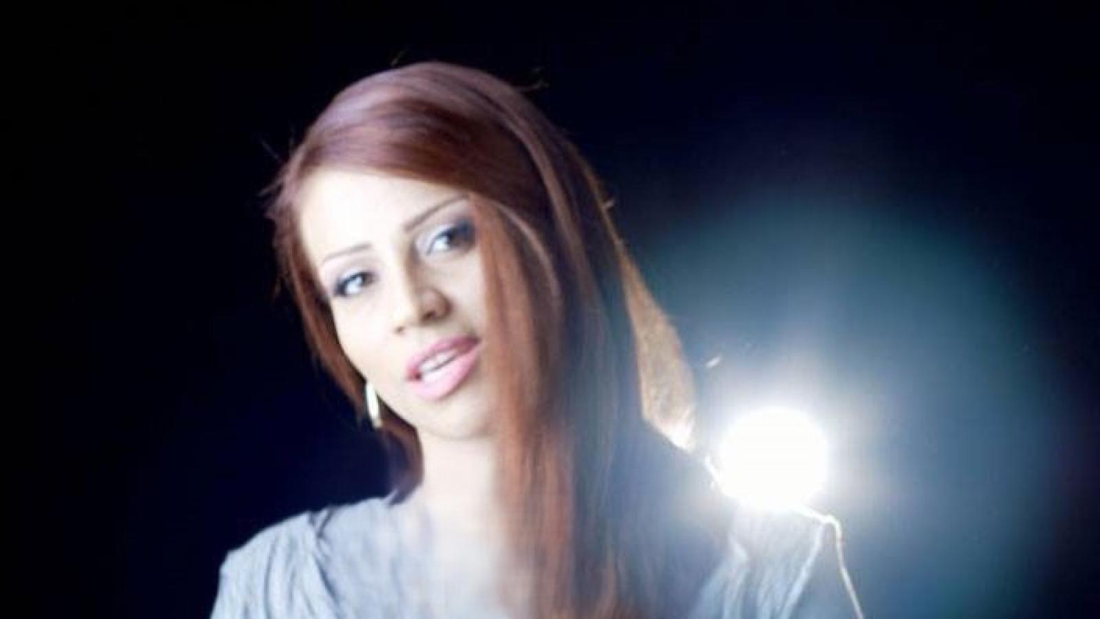 دانلود آهنگ مهرنوش انکار / من عشقمو به تو انکار نمی کنم اما به موندنت اصرار نمی کنم