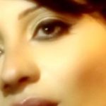 دانلود آهنگ مهرنوش لطفا کنارم باش / غیر از تو بیزارم لطفا کنارم باش