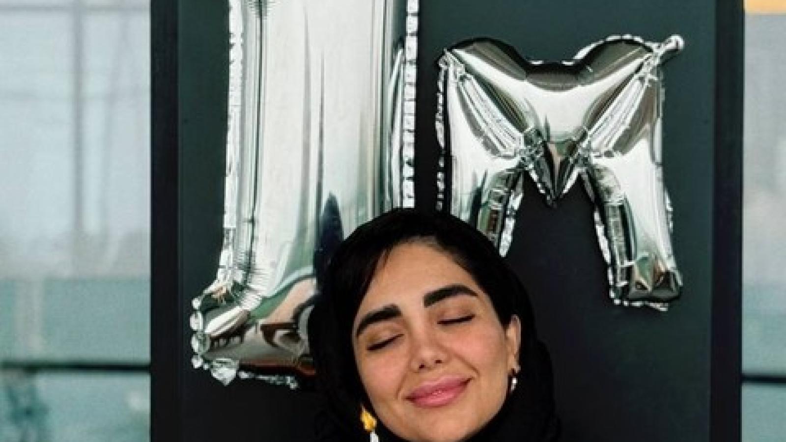 دانلود آهنگ فاطمه عطایی طالبا { به همراه پخش آنلاین و کیفیت های اصلی}