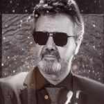 دانلود آهنگ معین نرو / یکم صبر کن تحمل کن بمون شاید درست شه …