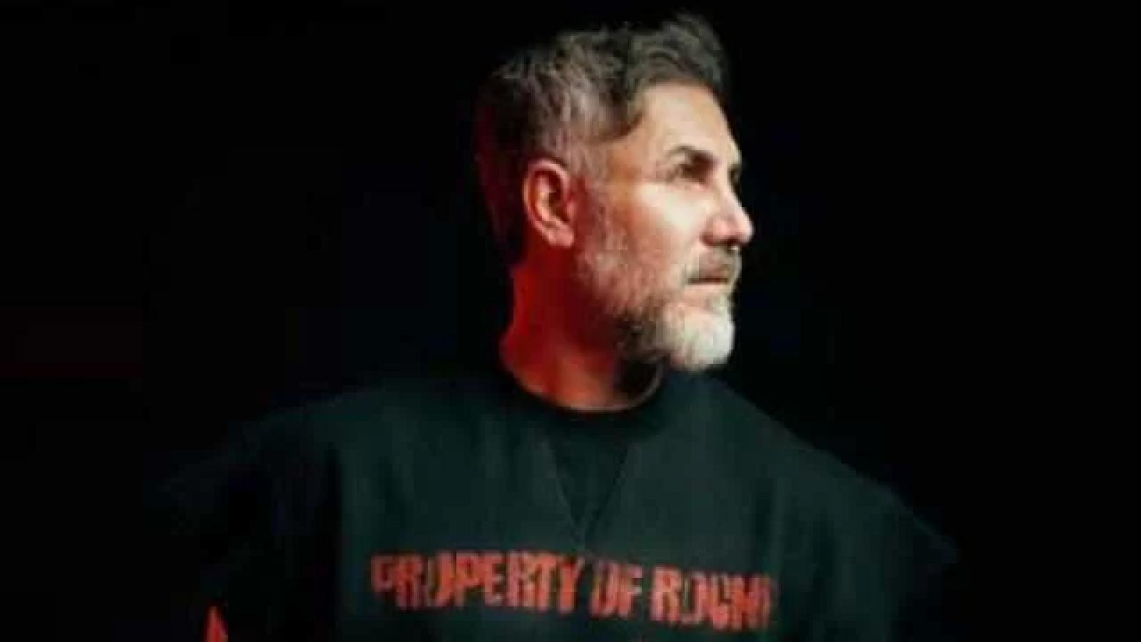 دانلود آهنگ مرتضی اشرفی چپ راست {چپ راست تو داری با چشات میبری ازم}