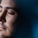 دانلود آهنگ ناصر زینعلی تولد / بازم دلم گرفته شب تولدم شد نمیدونم ….