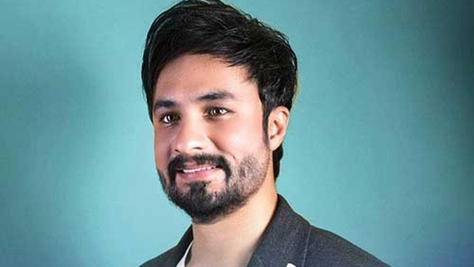 دانلود آهنگ راغب شالت / ای که پهلو زده بر قرص قمر چشمانت عالمی ...