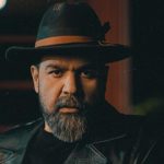 دانلود آهنگ رضا صادقی من قبول کردم / ولی یه روز اگه تو رو ببینم چی صدام کنی بمیرم چی