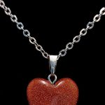 دانلود آهنگ سحر دل ربا / قفل میکنم روت به پیچ و تاب ابروت دلم رو ابراست وقتی میشینه پهلوت