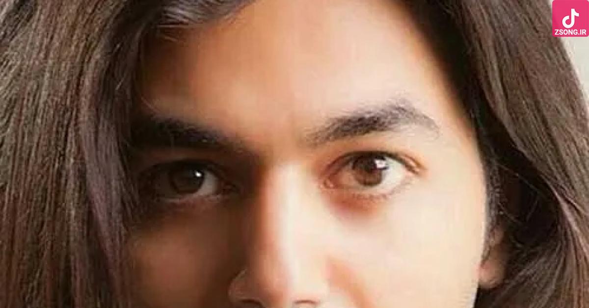 دانلود آهنگ من یه پرنده رهایم هی غم نخور بشنو صدایم