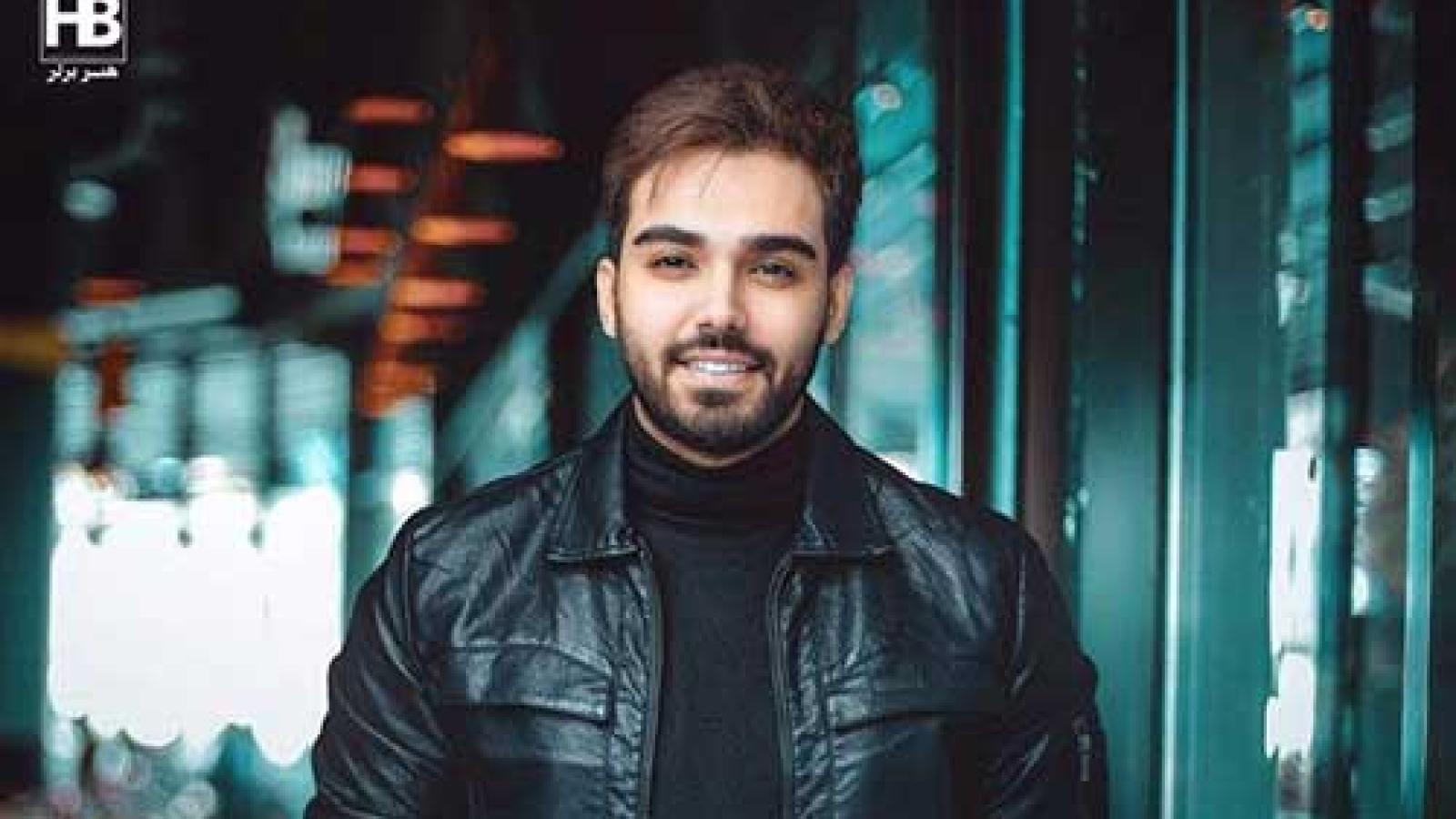 دانلود آهنگ سینا درخشنده دلبر شیرین / ای داد از دلم بین این همه آدم دلمو به تو دادم ...