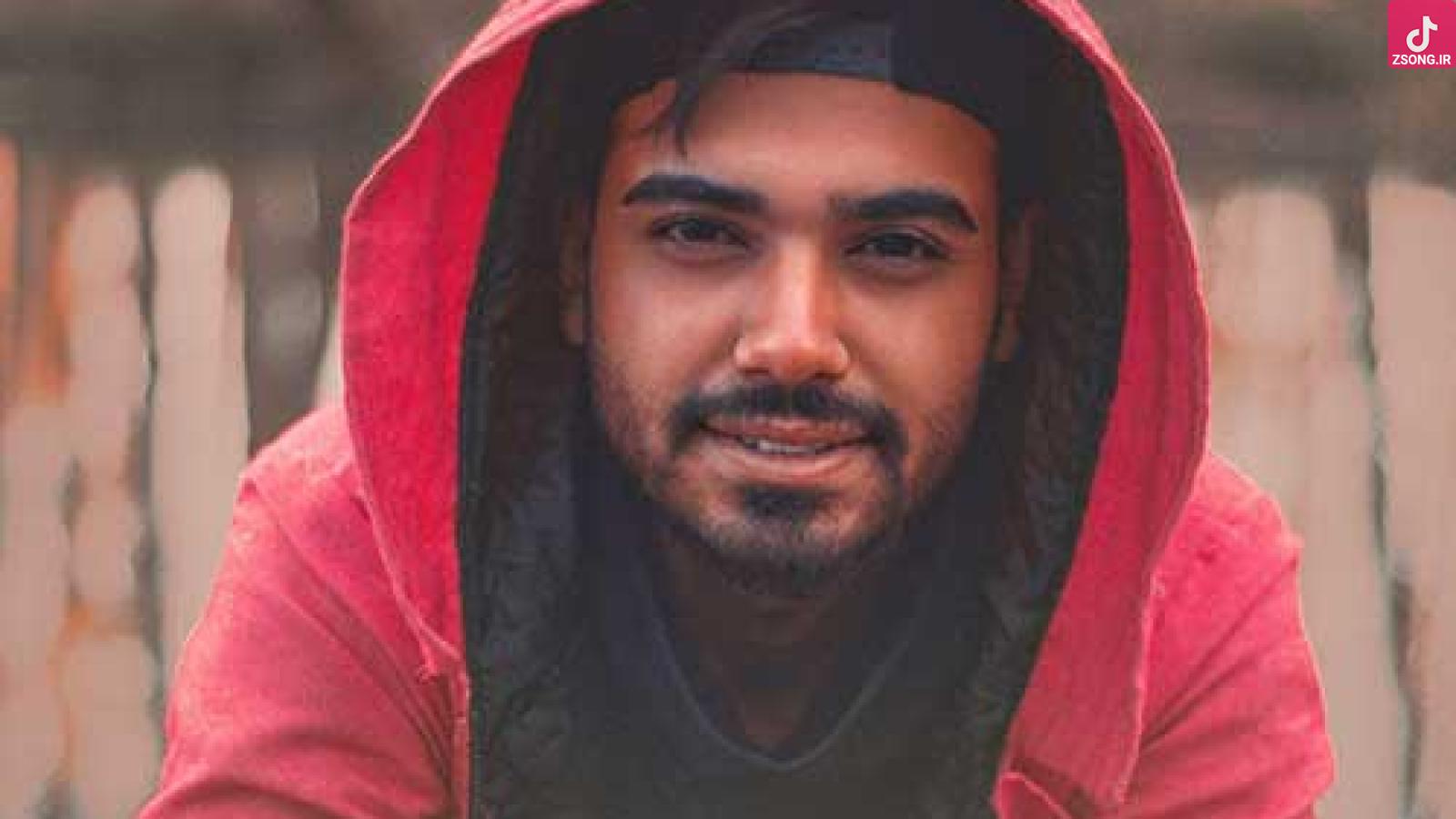 دانلود آهنگ سینا درخشنده حس قشنگ / آره عاشقم یار تویی تو تنها دلدار همیشه ...