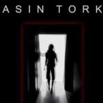 دانلود آهنگ یاسین ترکی اتاق تاریک و بی تحرک ماه توی پنجره ترک خورد