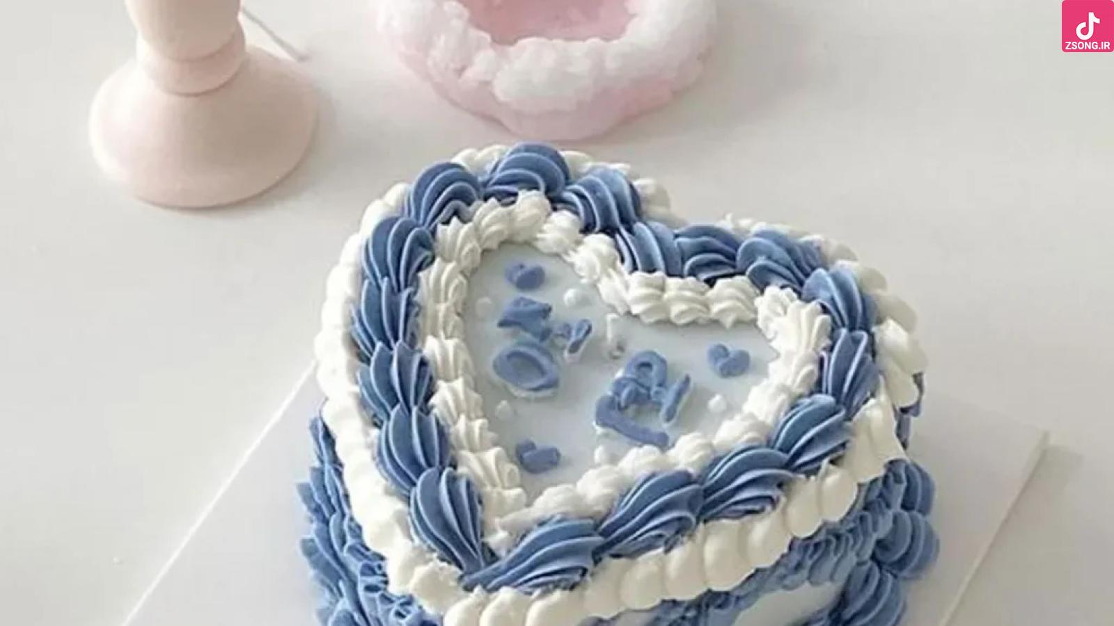 دانلود آهنگ هلن عطر تن تو رسیدن تو من دلمو خوش می کنم به دیدن تو