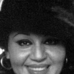 دانلود آهنگ هایده بهونه / ای قبله من خاک در خانه تو