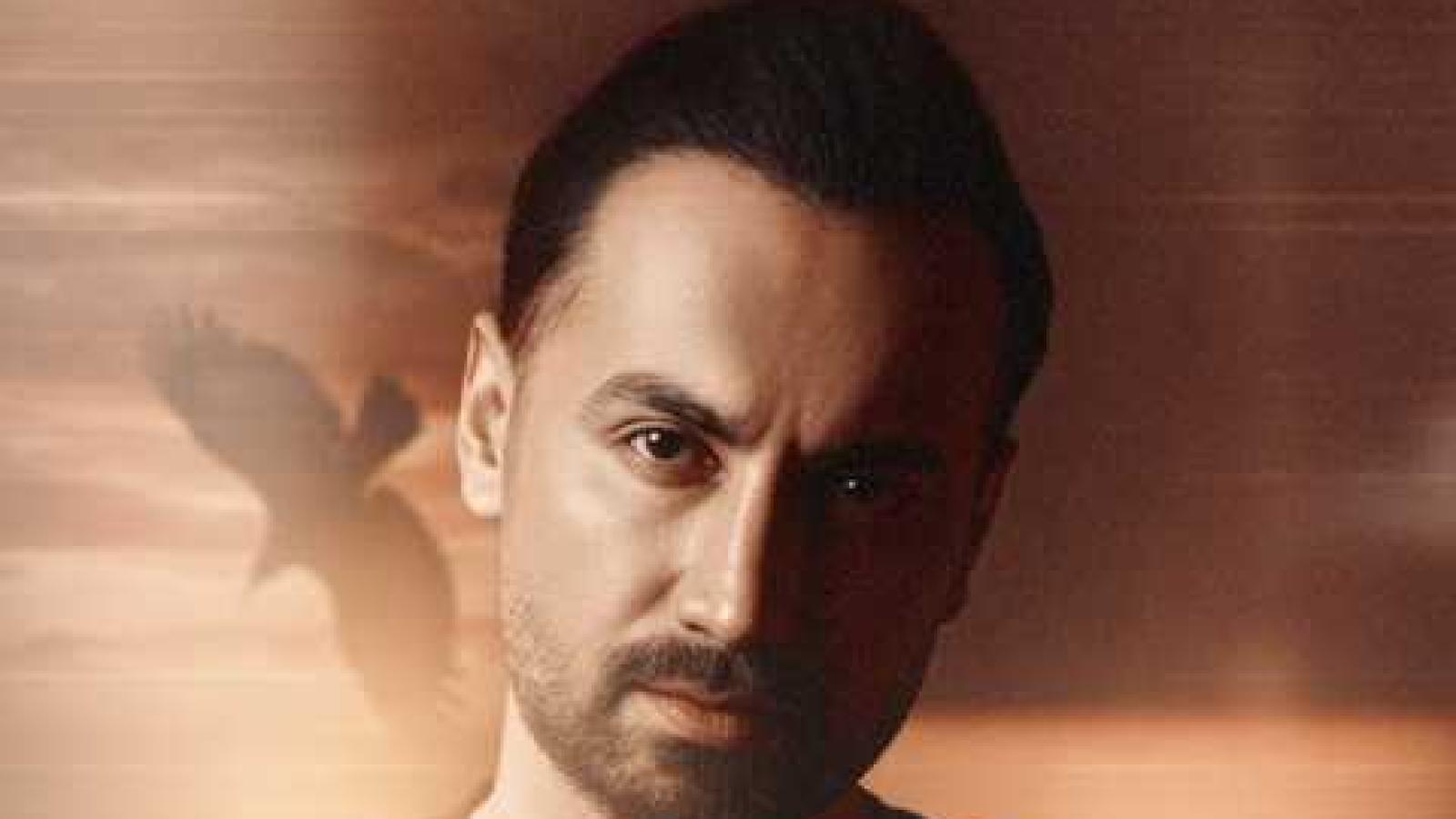 دانلود آهنگ سامان جلیلی من همونم ﺗﻮ ﻧﺨﻮاﺳﺘﻰ ﻛﻪ ﺑﻤﻮﻧﻢ ﺑﻪ دﻟﻢ ﻣﻮﻧﺪ ﻳﻪ ﺑﺎر ﺑﮕﻰ ﺟﻮﻧﻢ