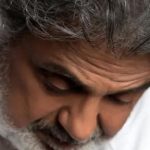 دانلود آهنگ داریوش لالایی {لا لا لا لا بد اوردیم به نامه زندگی مردیم}