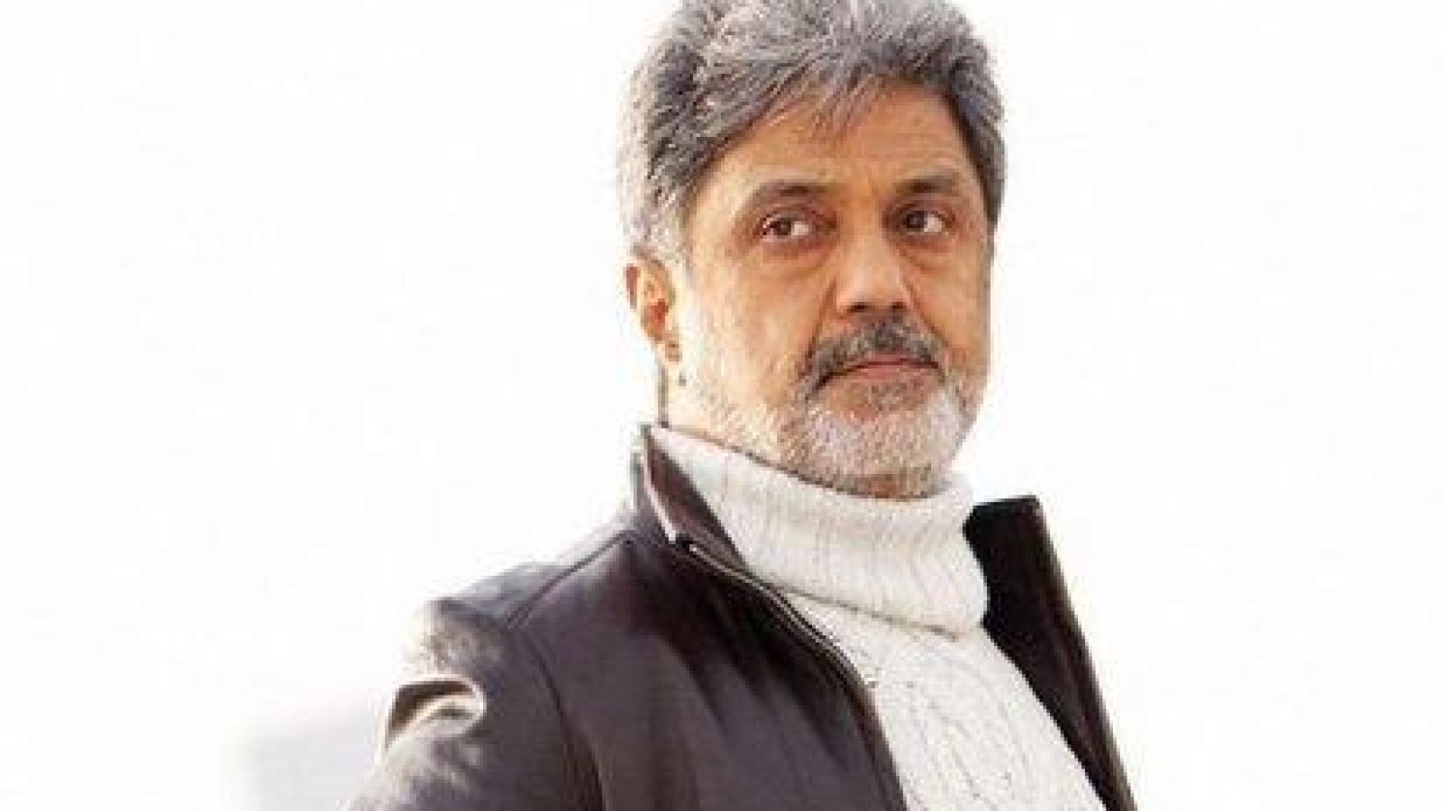 دانلود آهنگ داریوش مه لقا {دارم ز جان ای مه لقا مهر تو پنهان در بغل}