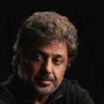 دانلود آهنگ داریوش مرگ شب (خوشا در چنگ شب مردن ولی از مرگ شب گفتن)