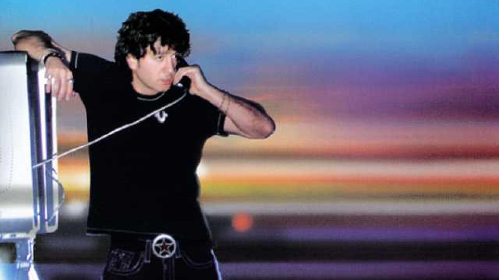 دانلود آهنگ فرشید امین تو رو به خدا ( اکستند میکس )