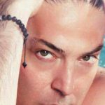 دانلود آهنگ قیصر ای وای / من ترسی ندارم که عاشق شم و کارم به چشم تو بیفته خیلی وقته بیقرارم