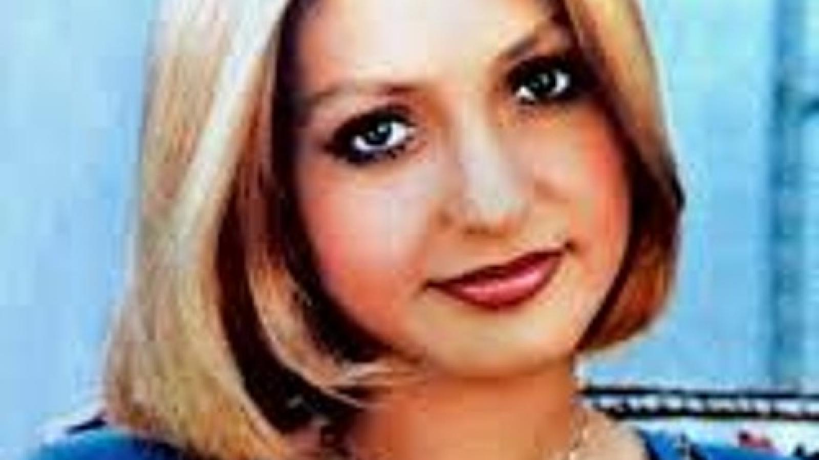 دانلود آهنگ گوگوش جمعه {نفسم در نمیاد جمعه ها سرنمیاد کاش میبستم چشم هام و این ازم برنمیاد}