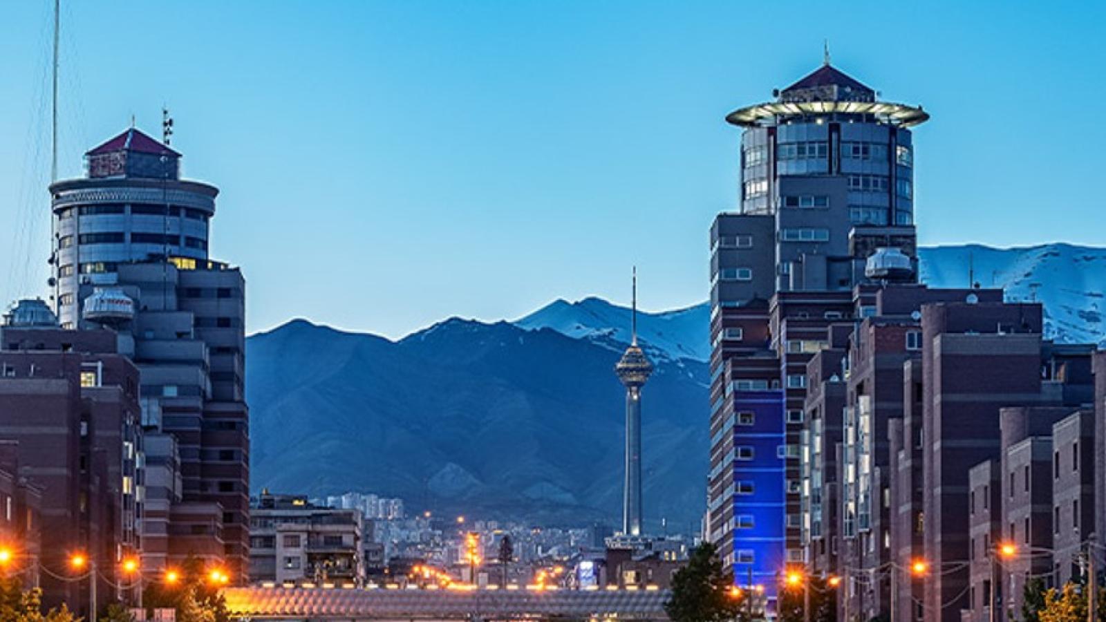 دانلود آهنگ حمیرا شهر طهرون / من خونمو می خوام کاشونمو میخوام