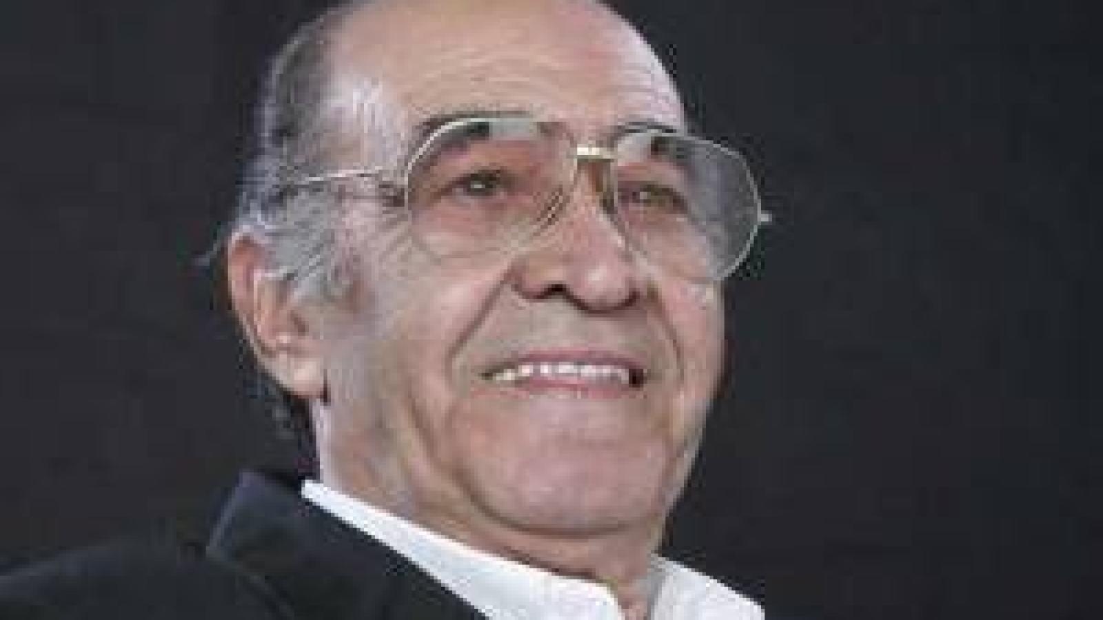 دانلود آهنگ ایرج خواجه امیری زاینده رود {من از دل بیشتر با درد یارم که هم بیمارو هم بیمار دارم}