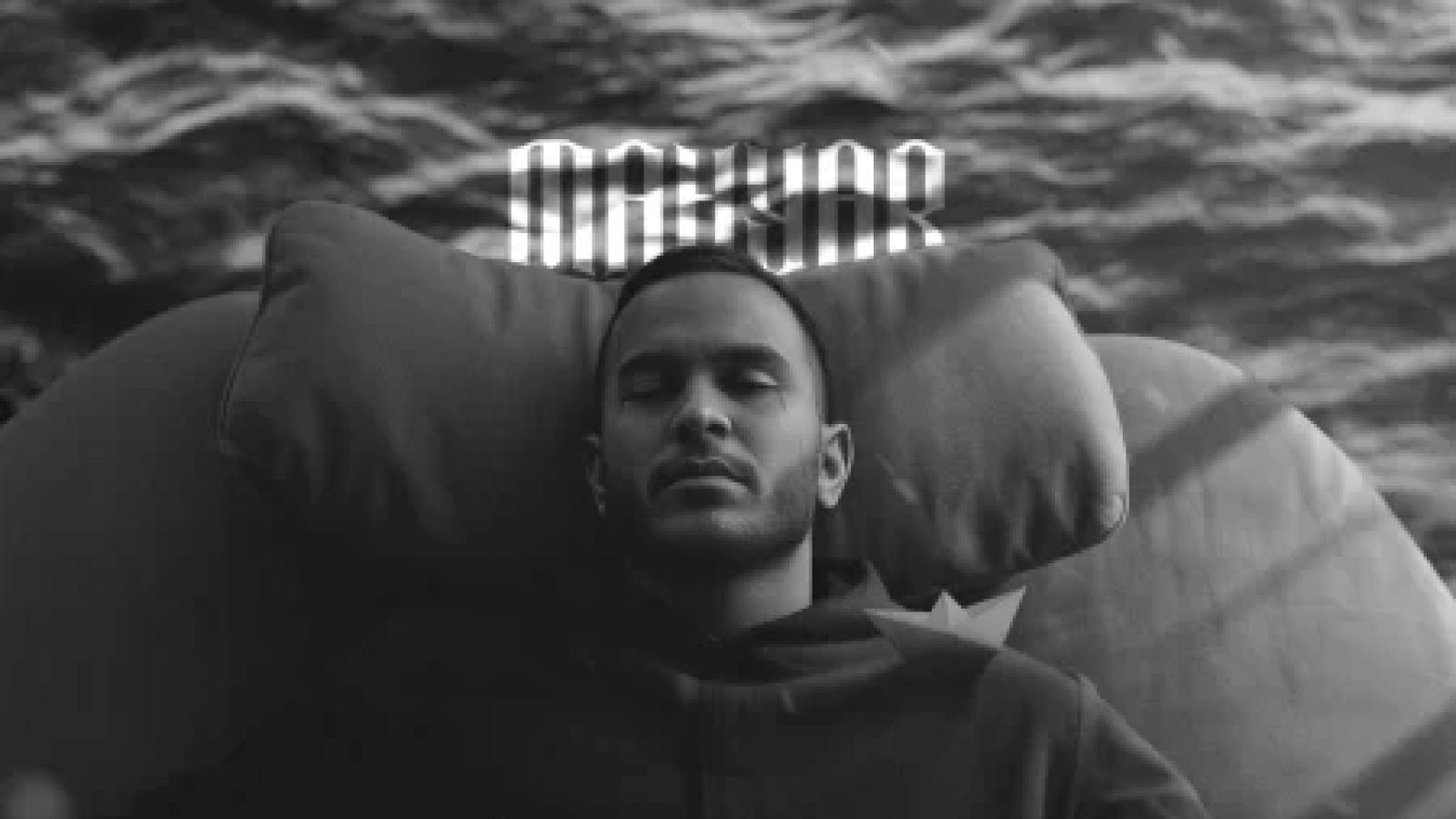 دانلود آهنگ مهیار دل منم نمیخواست بشم اینی که شدم خواب خوابم میزنم هرچی سیلی به خودم