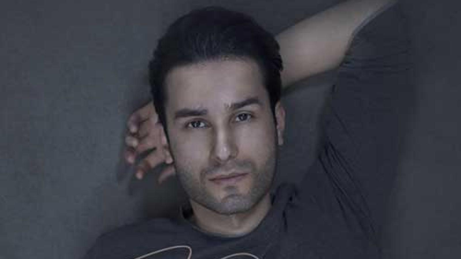 دانلود آهنگ مهدی احمدوند روانی / بمون تا بگم یه چیزی بهت یه حسی داره دلم به دلت