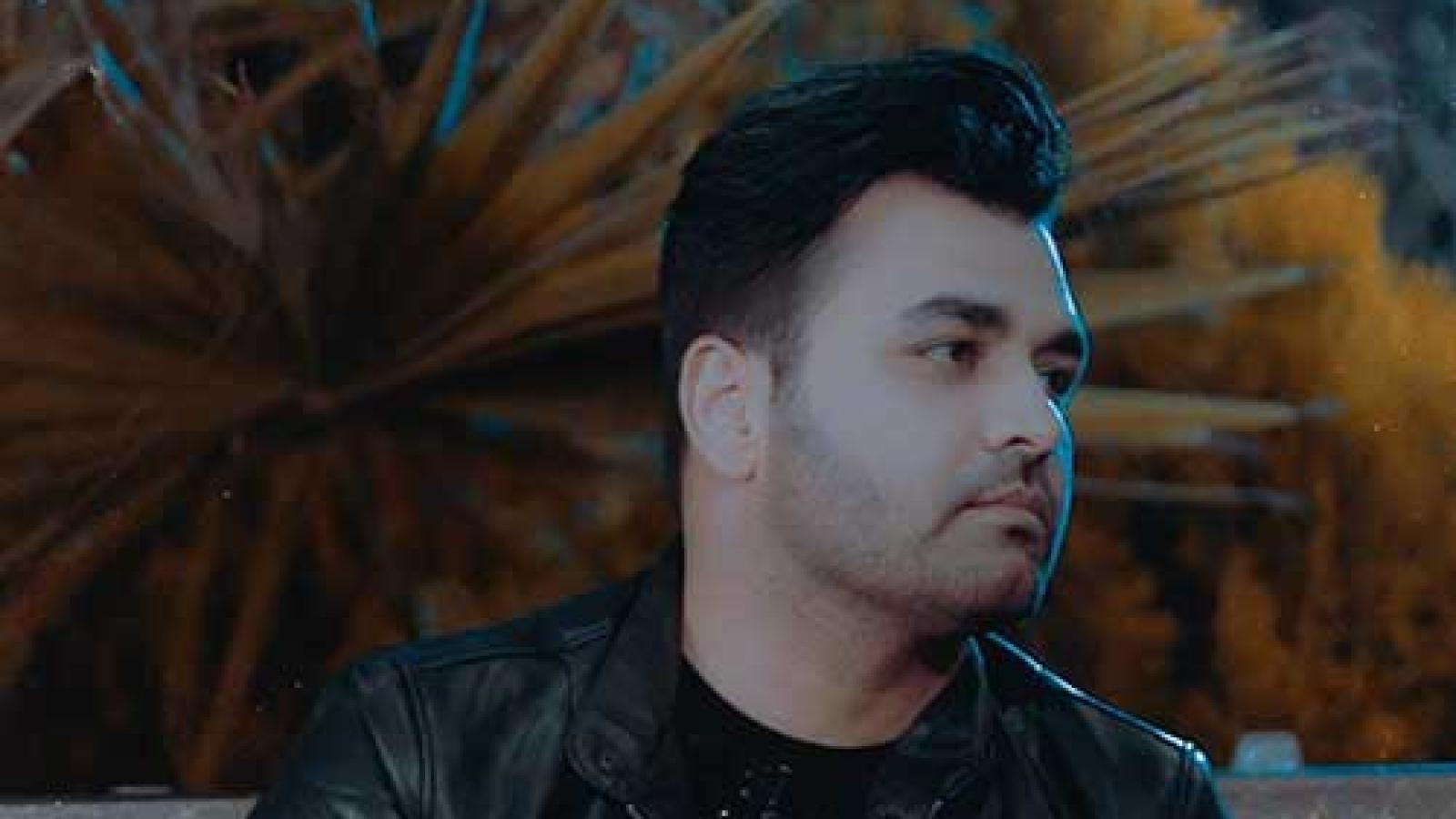 دانلود آهنگ میثم ابراهیمی کوچه سرد / داره برگا میریزه زمین سرده هوا بارونه ببین ....