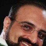 دانلود آهنگ محمد اصفهانی ماهی ها های سرخ عاشق توی حوضی از اسیدن