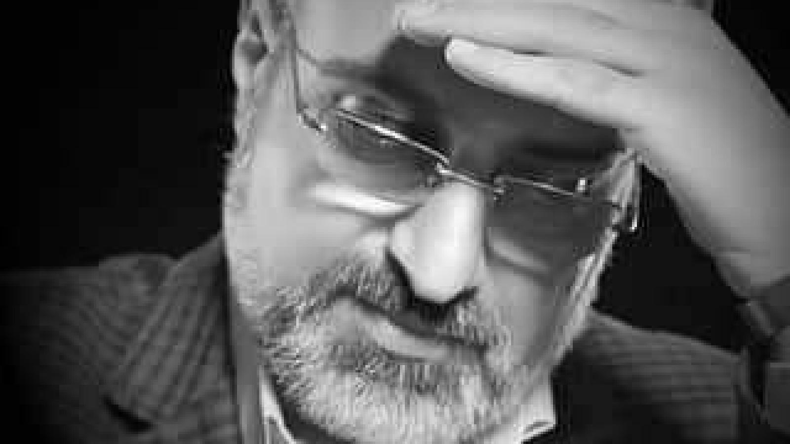 دانلود آهنگ محمد اصفهانی به یادت / سـری داریـم و سـودای غـم تـو پـری داریـم و پــروای غم تـو