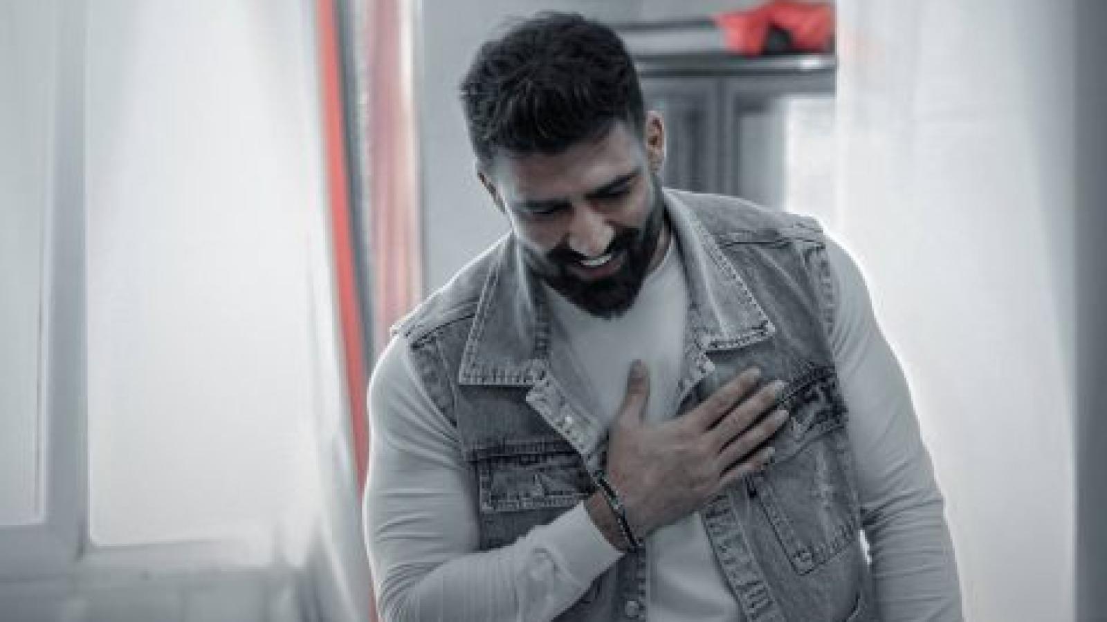 دانلود آهنگ محمد محرمی مادر بی تو تنها و غریبم اتاق خالیم بی تو چه سرده ‏مادر