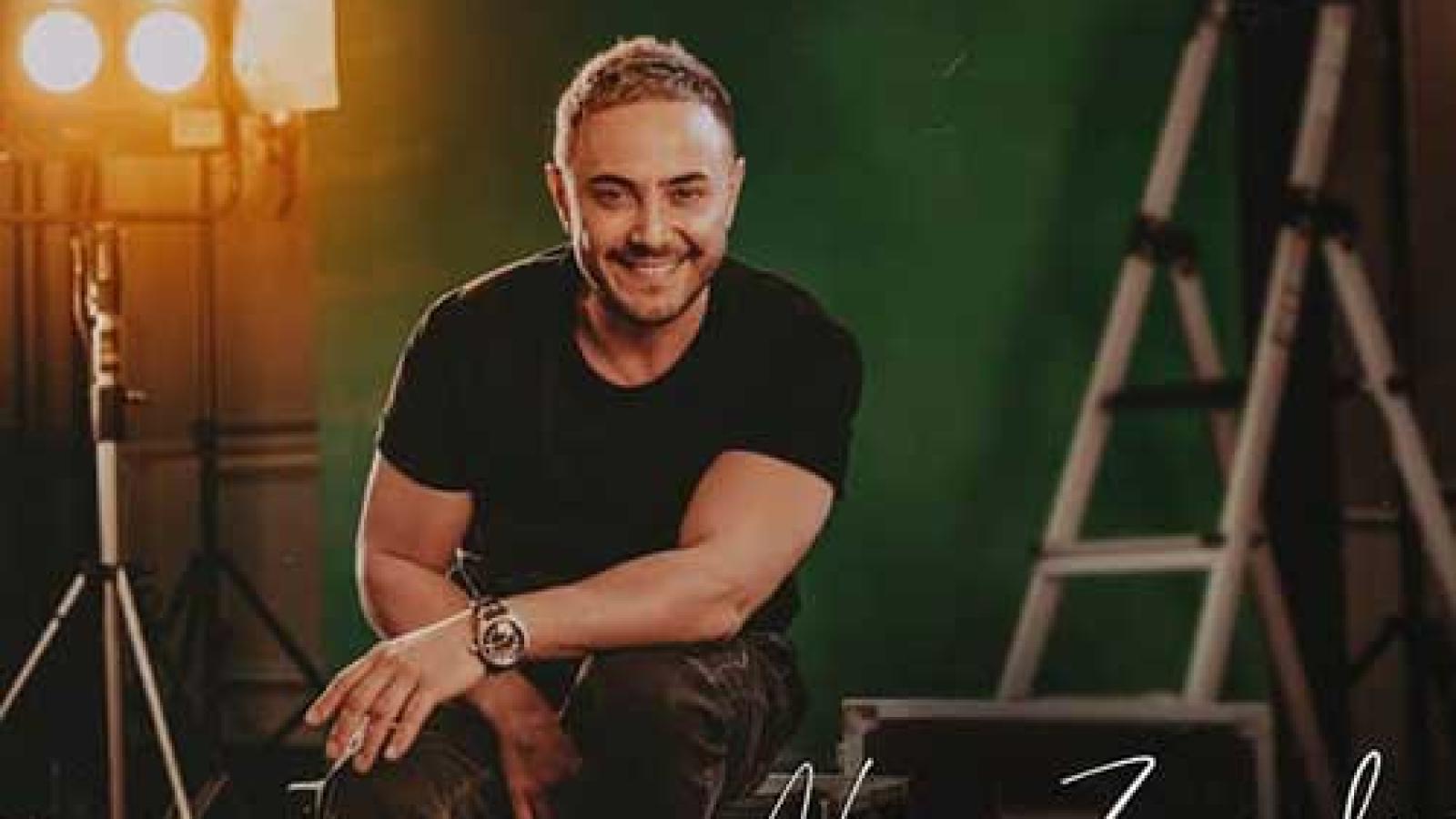 دانلود آهنگ ناصر زینعلی یه خبری شده / یواشکی نگام کرد و قلبم در اومد از جاش منو ....